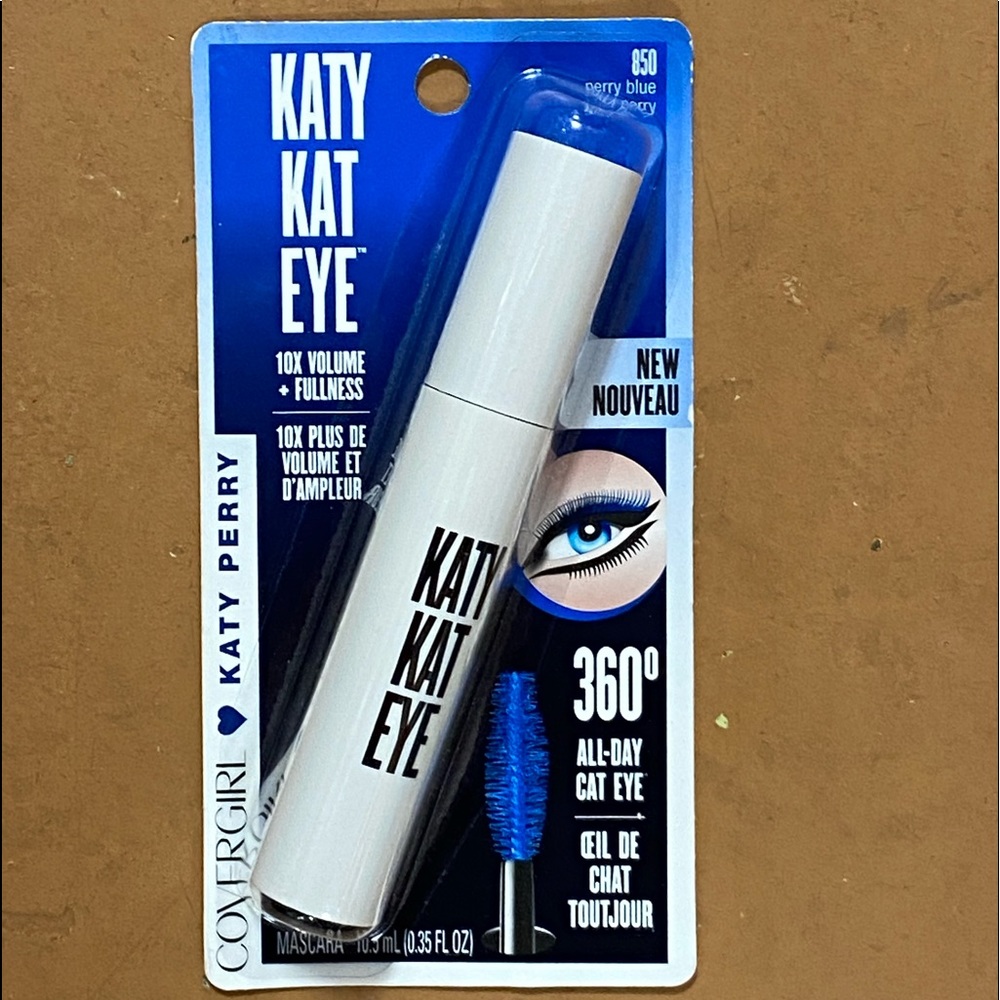 🟣 Katy Perry Blue Mascara